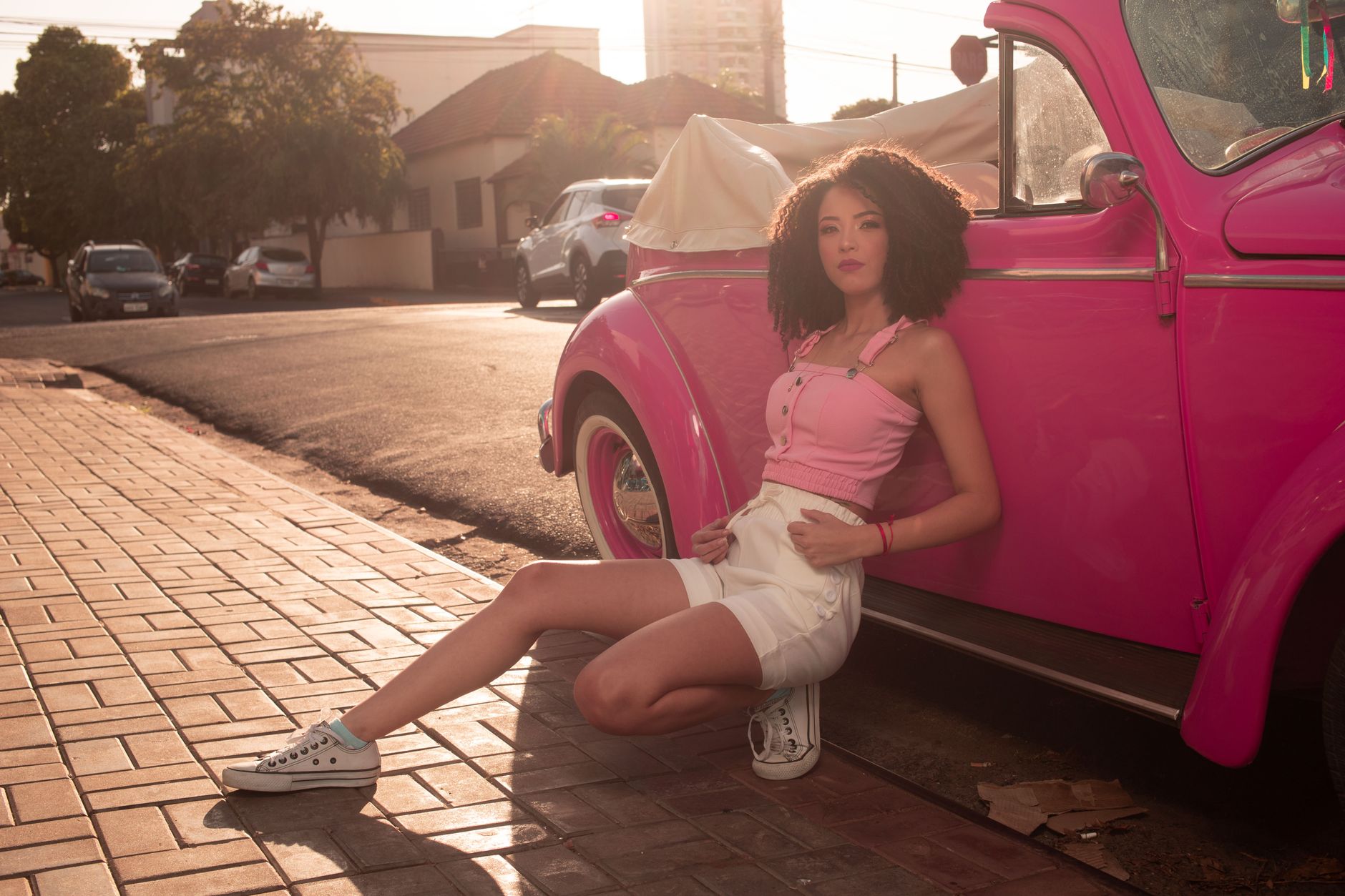 Stylish summer outfit featuring flat sandals paired with tailored clothing